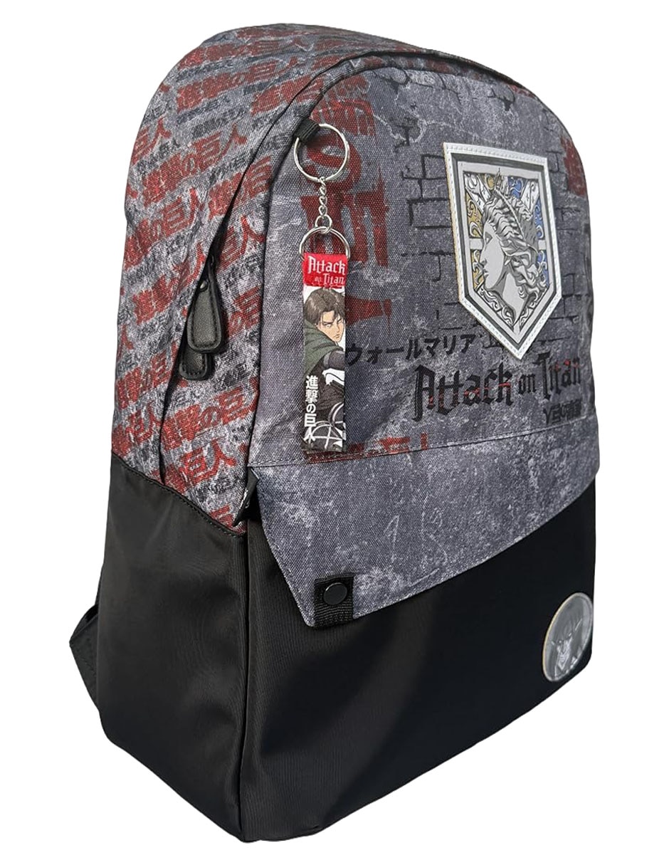 Mochila gamer attack on titan colossal titan unisex